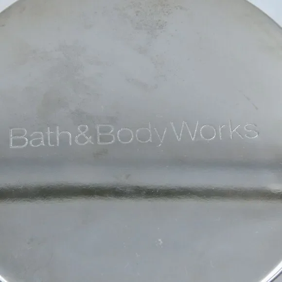 Bath & Body Works Slatkin FROSTED CRANBERRY Scented 3-Wick Candle 14.5 oz - Picture 5 of 8